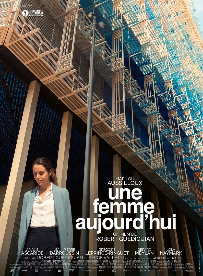 Une femme aujourd'hui